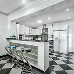 Villa Mogan *